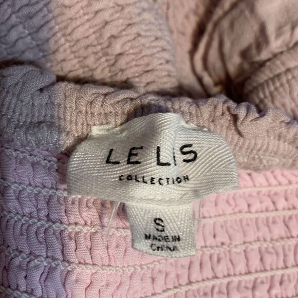Le Lis Pink Smocked Ruffled Mini Skirt Size Small - Picture 5 of 7